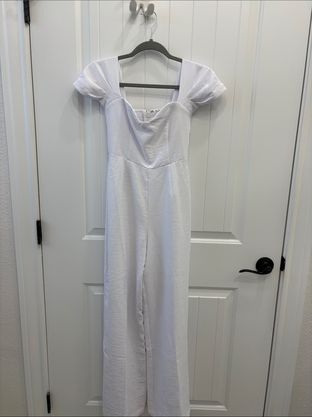 Abercrombie & Fitch White Wide-Leg Jumpsuit with Puff Sleeves